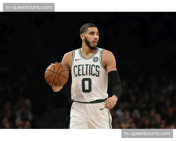 凯尔特人塔图姆布朗健康待命 双探花对阵雄鹿锋线对决成焦点